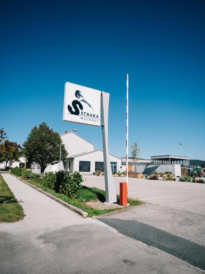 Appartamento Weingut Straka Rechnitz Esterno foto